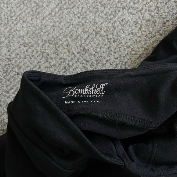 Bombshell Sportswear Zip Bodysuit Black Size M - Picture 4 of 10